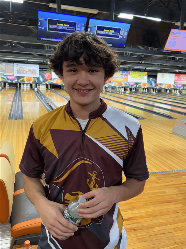 Lukas Csury Bowling